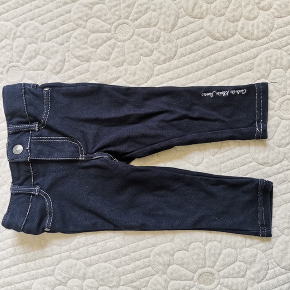 4/25 Calvin Klein baby girl top and legging set - Picture 8 of 9